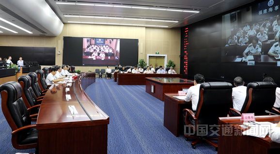 李小鵬在2019年部安委會第四次全體會議上強調(diào)：筑牢交通運輸安全生產(chǎn)防線 為慶祝新中國成立70周年創(chuàng)造安全穩(wěn)定環(huán)境