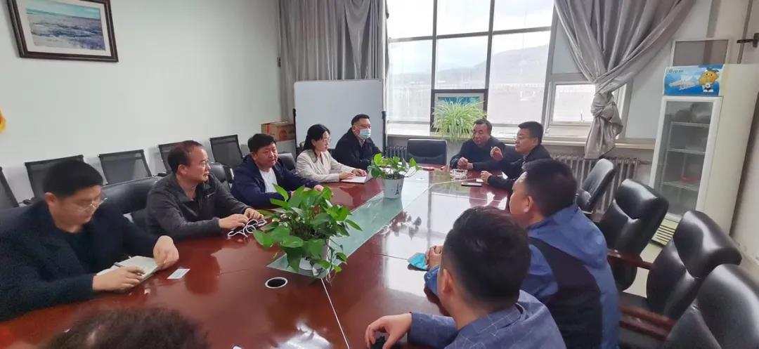 云南瑞和錦程實業(yè)股份有限公司赴新疆吉木薩爾、呼圖壁調研考察