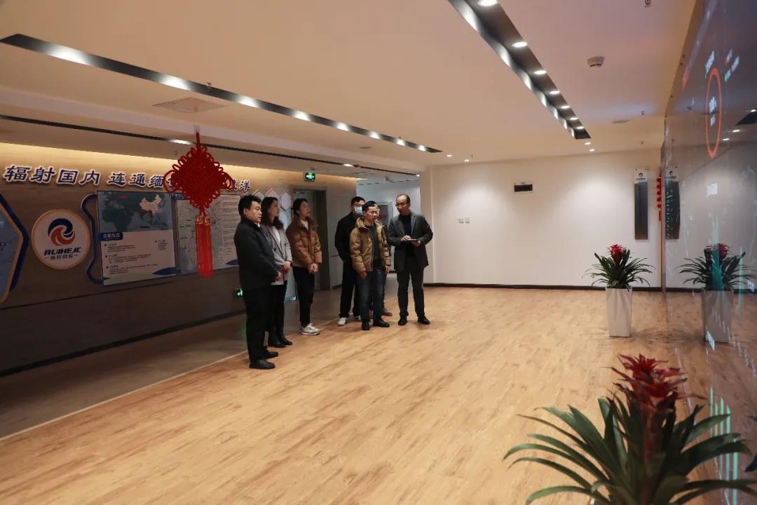 羅戈研究潘永剛團隊蒞臨公司交流指導(dǎo)