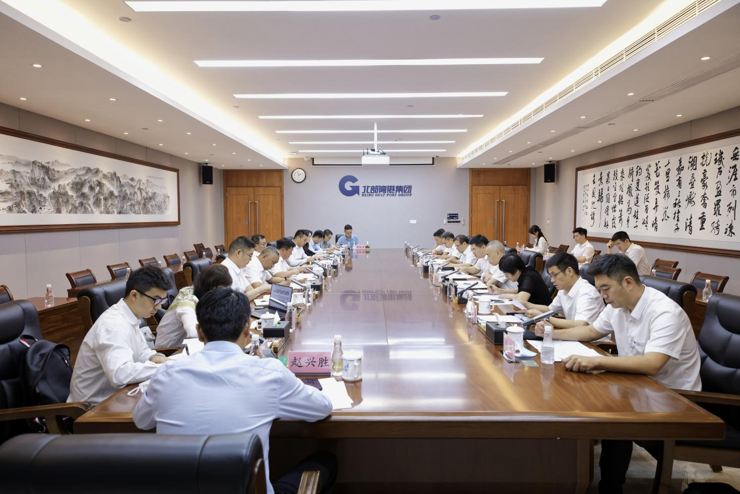 借助港口優(yōu)勢提升綜合競爭力 —— 段治葵率隊(duì)赴廣西北部灣國際港務(wù)集團(tuán)考察