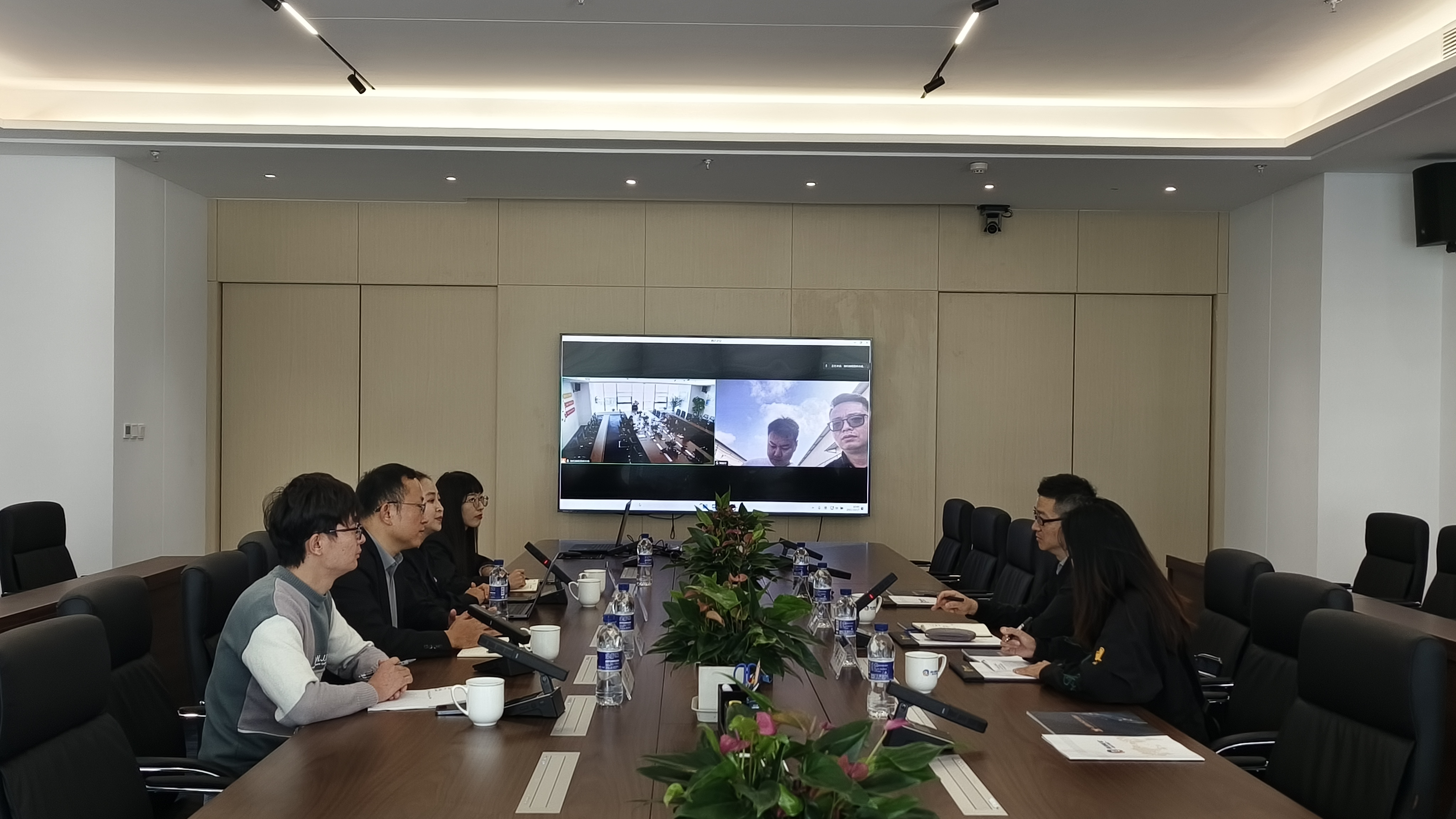 政企交流促發(fā)展｜云南省商務(wù)廳劉華一行來訪