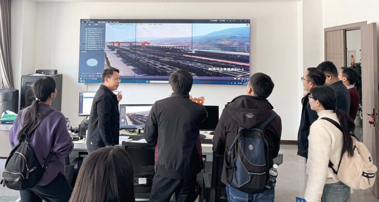 交流合作促發(fā)展 共謀合作新篇章